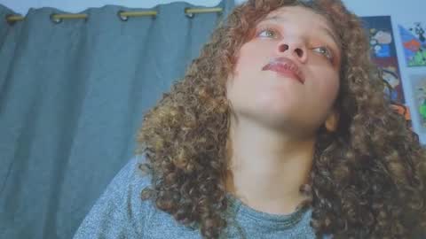 Snapshot of ada_gales_ chatting on March 2026 02:49:01 AM Isa online show from March 2026 02:49:01 AM