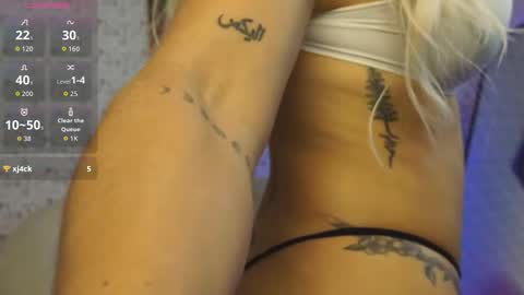 Ada Blue online show from November 2025 03:17:01 AM