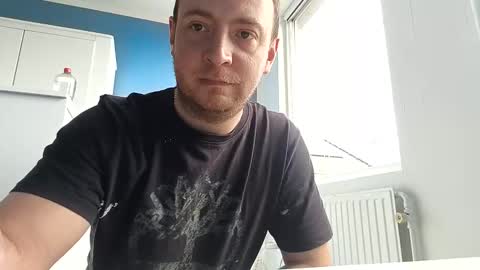 Snapshot of adacho881 chatting on April 2026 07:09:01 AM Adam online show from April 2026 07:09:01 AM