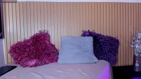        online show from April 2026 01:16:02 PM