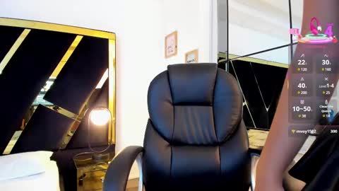 Snapshot of adalinarusell_ chatting on March 2025 05:45:01 PM adalinarusell_ online show from March 2025 05:45:01 PM