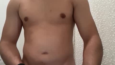 adam324_ online show from December 2025 03:53:01 PM