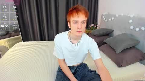 Snapshot of adam__youn chatting on February 2026 09:02:02 PM Adam online show from February 2026 09:02:02 PM