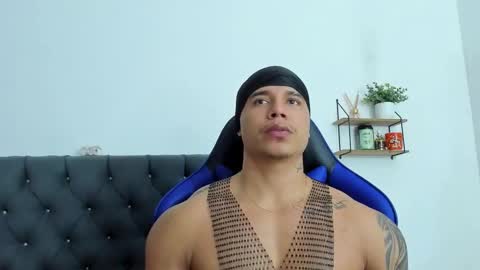 adam boss online show from January 2026 01:24:02 PM