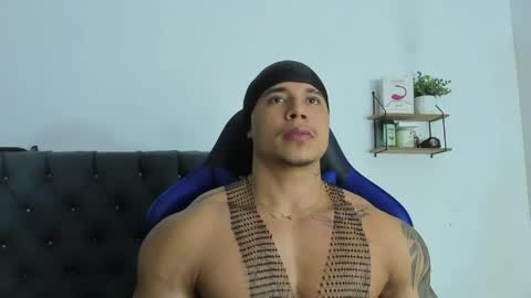 Snapshot of adam_boss chatting on May 2026 08:44:02 AM adam boss online show from May 2026 08:44:02 AM