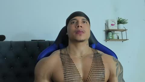 Snapshot of adam_boss chatting on June 2026 08:30:01 AM adam boss online show from June 2026 08:30:01 AM