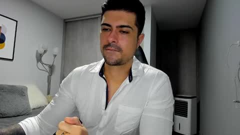 Snapshot of adam_clarke chatting on January 2025 11:45:02 AM adam clarke online show from January 2025 11:45:02 AM