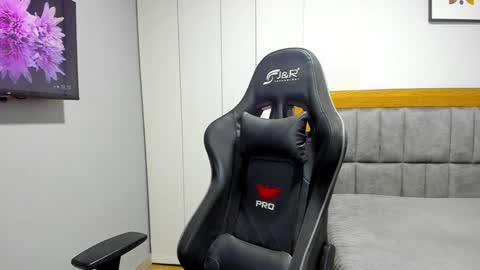 Snapshot of adam_clarke chatting on February 2025 11:16:02 PM adam clarke online show from February 2025 11:16:02 PM