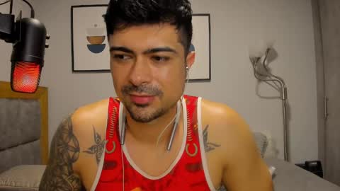 Snapshot of adam_clarke chatting on February 2025 05:36:01 AM adam clarke online show from February 2025 05:36:01 AM