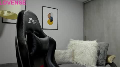 Snapshot of adam_clarke chatting on September 2025 02:03:02 AM adam clarke online show from September 2025 02:03:02 AM