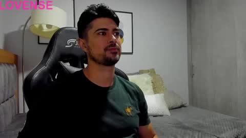 Snapshot of adam_clarke chatting on October 2025 03:47:02 AM adam clarke online show from October 2025 03:47:02 AM