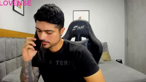 Snapshot of adam_clarke chatting on October 2025 12:00:01 AM adam clarke online show from October 2025 12:00:01 AM