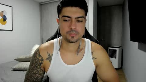 Snapshot of adam_clarke chatting on October 2025 04:53:01 AM adam clarke online show from October 2025 04:53:01 AM