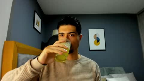 Snapshot of adam_clarke chatting on May 2026 02:29:02 AM adam clarke online show from May 2026 02:29:02 AM