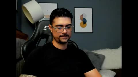Snapshot of adam_clarke chatting on May 2026 01:02:04 AM adam clarke online show from May 2026 01:02:04 AM