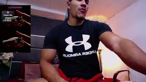 Snapshot of adam_fit19cm chatting on October 2025 02:04:01 PM adam_fit19cm online show from October 2025 02:04:01 PM