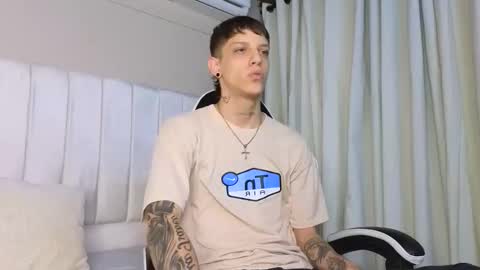 Adam online show from September 2025 07:14:02 PM