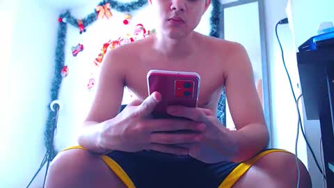Snapshot of adam_hot11 chatting on December 2024 03:10:01 PM adam hot11 online show from December 2024 03:10:01 PM