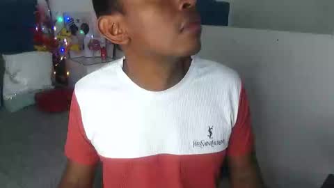 adam_morgan2 online show from November 2025 08:29:02 AM