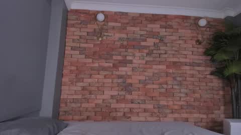 adam_piarse online show from November 2025 11:07:02 PM