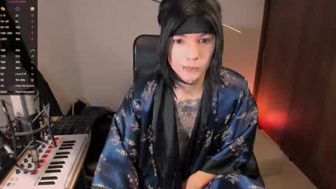  Adam online show from October 2025 01:48:02 AM