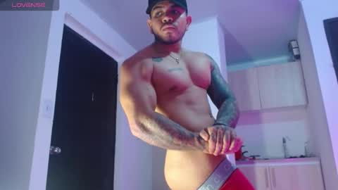 adam shilder7 online show from January 2026 03:32:01 AM