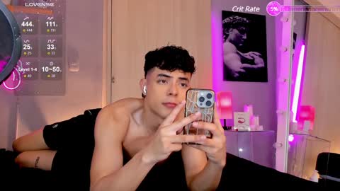 Snapshot of adam_sword4 chatting on January 2025 04:45:01 AM Alan and Jordan online show from January 2025 04:45:01 AM