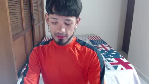 Snapshot of adam_x256 chatting on January 2025 01:37:02 AM instagram  adam x256 online show from January 2025 01:37:02 AM