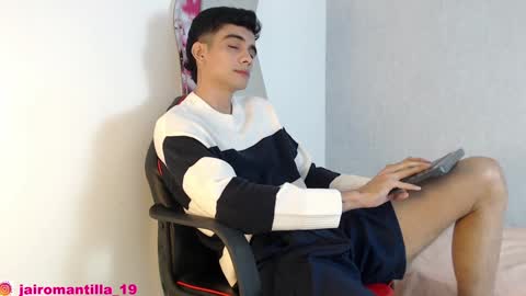 Snapshot of adama_soa chatting on December 2024 06:13:02 AM Hello guys excuse my absence I will be absent for several days for health reasons I hope you understand thank you very much. online show from December 2024 06:13:02 AM