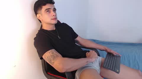 Snapshot of adama_soa chatting on September 2025 05:44:02 AM Hello guys excuse my absence I will be absent for several days for health reasons I hope you understand thank you very much. online show from September 2025 05:44:02 AM