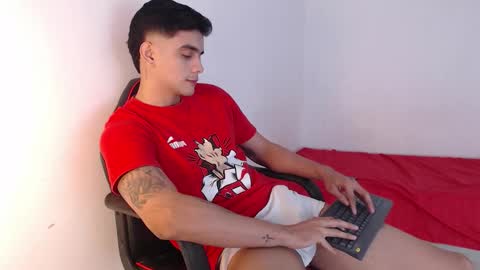 Snapshot of adama_soa chatting on September 2025 04:06:02 AM Hello guys excuse my absence I will be absent for several days for health reasons I hope you understand thank you very much. online show from September 2025 04:06:02 AM