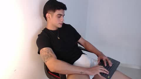 Snapshot of adama_soa chatting on October 2025 05:50:01 AM Hello guys excuse my absence I will be absent for several days for health reasons I hope you understand thank you very much. online show from October 2025 05:50:01 AM