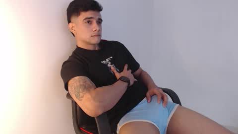 Snapshot of adama_soa chatting on November 2025 04:55:01 AM Hello guys excuse my absence I will be absent for several days for health reasons I hope you understand thank you very much. online show from November 2025 04:55:01 AM