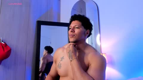 adambrocs1 online show from February 2026 06:18:01 PM