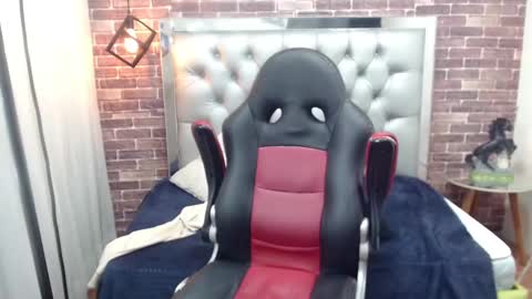 Adam online show from March 2025 10:13:02 AM