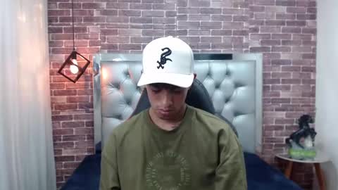 Adam online show from March 2025 04:39:02 AM