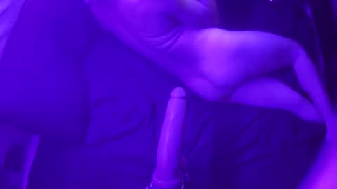 adamineve online show from February 2025 05:30:02 AM