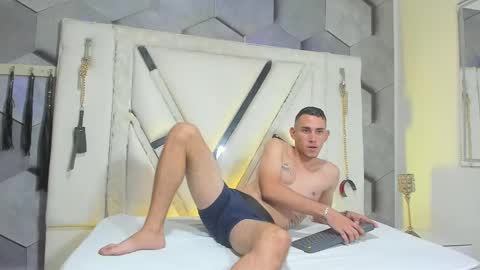 Snapshot of adammendoza34 chatting on October 2025 02:42:02 AM adammendoza34 online show from October 2025 02:42:02 AM