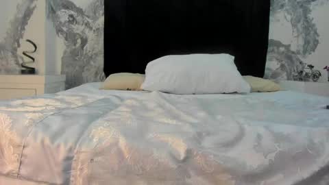 Snapshot of adammercury_ chatting on May 2026 11:18:01 AM ADAM online show from May 2026 11:18:01 AM