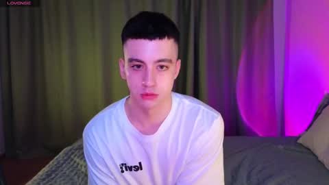 Hi Im Adam Glad to see u here 3 And its my first day online show from December 2024 09:37:02 PM