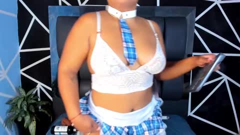 Snapshot of adams_cloe chatting on March 2025 10:13:02 AM Cloe Adams  online show from March 2025 10:13:02 AM