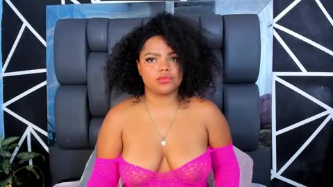 Snapshot of adams_cloe chatting on March 2025 01:12:01 PM Cloe Adams  online show from March 2025 01:12:01 PM