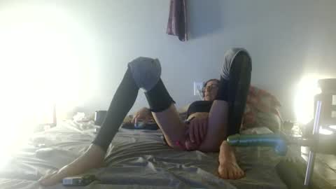 Snapshot of adamseve777 chatting on April 2026 01:27:01 PM TaylorSexbot online show from April 2026 01:27:01 PM