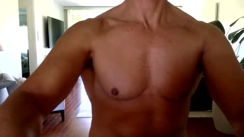 Snapshot of adamsix9 chatting on November 2025 04:58:02 PM Adam online show from November 2025 04:58:02 PM