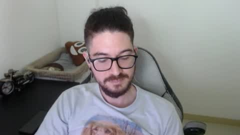 Snapshot of adamussutekh chatting on November 2025 02:45:02 PM Adam online show from November 2025 02:45:02 PM