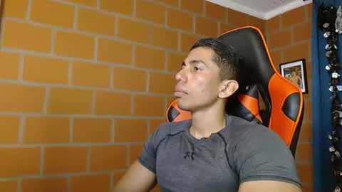 Adan Sin online show from March 2025 06:11:01 PM