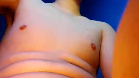 Snapshot of adanflores28 chatting on November 2025 07:03:01 AM adanflores28 online show from November 2025 07:03:01 AM