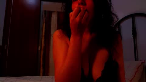 Snapshot of addicted2uts chatting on April 2026 11:53:01 AM amy online show from April 2026 11:53:01 AM