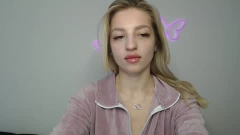 Snapshot of addie_collins chatting on December 2024 09:08:02 AM Kristina online show from December 2024 09:08:02 AM