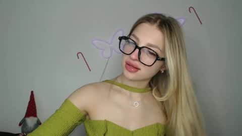 Snapshot of addie_collins chatting on December 2024 11:45:02 AM Kristina online show from December 2024 11:45:02 AM